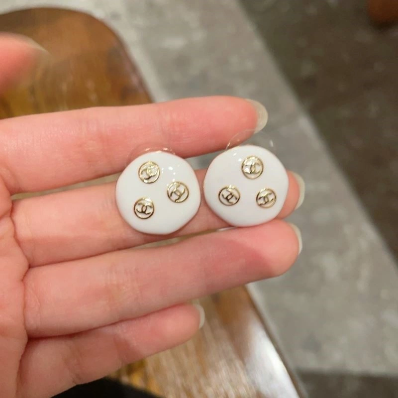 Chanel Earrings Effortless 222643