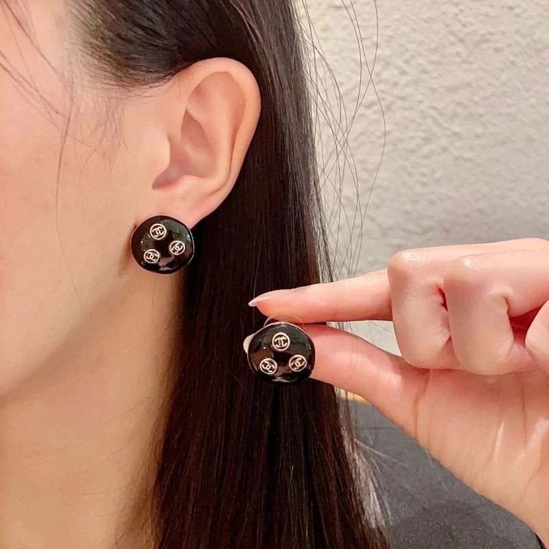 GoAnywhere Chanel Earrings 222651
