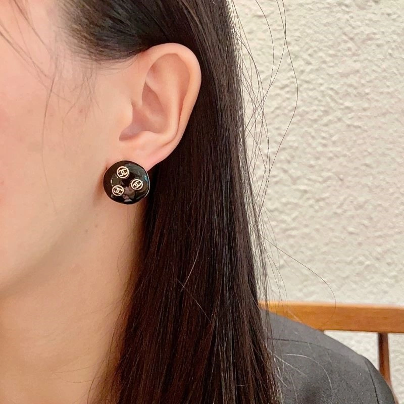 GoAnywhere Chanel Earrings 222651