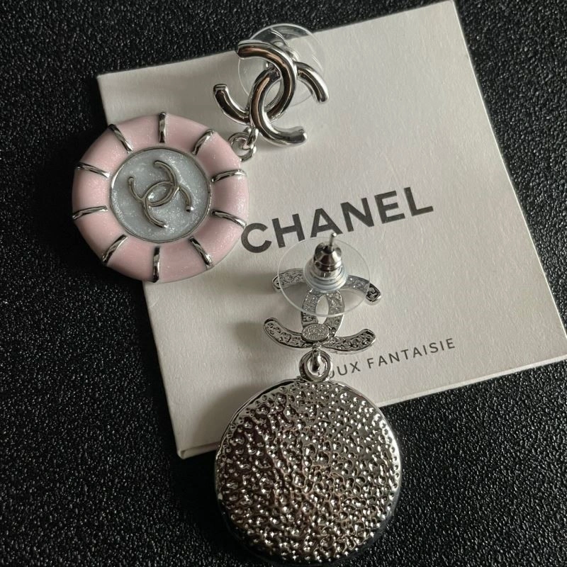 Chanel Earrings Minimalist 222645