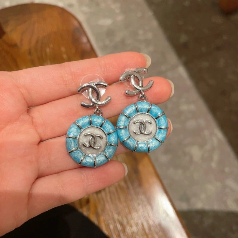 Chanel Earrings Trendsetting 222659