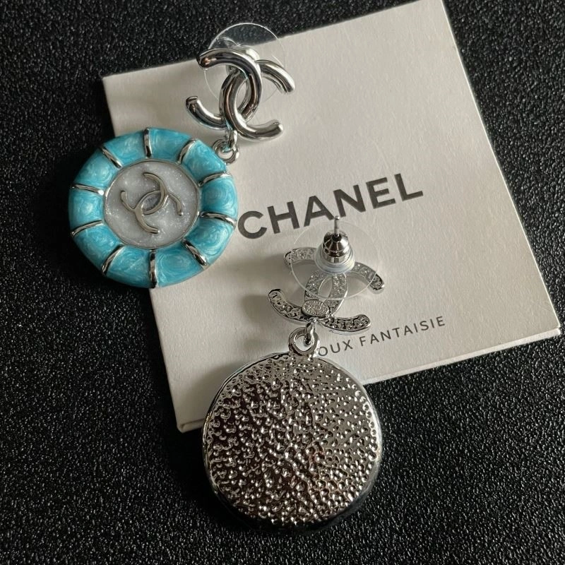 Chanel Earrings Trendsetting 222659