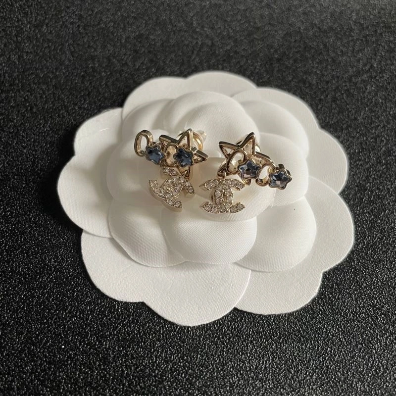 Chanel Earrings Youthful 222757