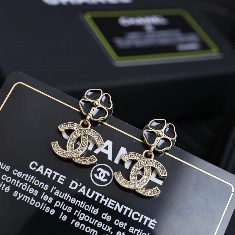 Chanel Earrings Refined 222639