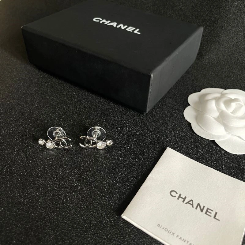 Chanel Earrings TimelessDesign 222640
