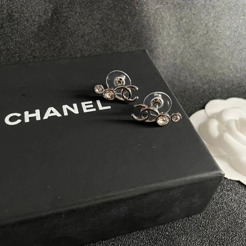 Chanel Earrings TimelessDesign 222640