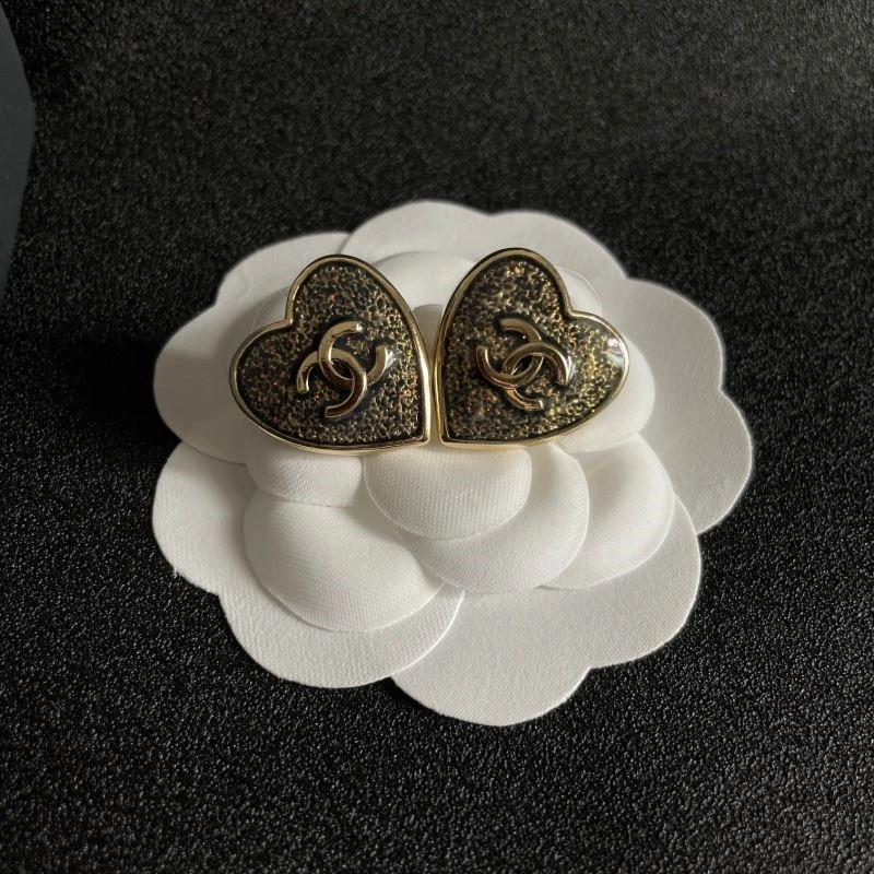 Modern Chanel Earrings 222618