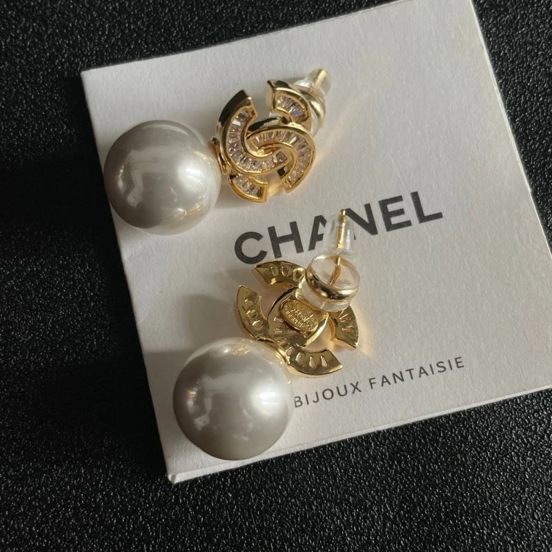 Chanel Earrings Stylish 222624