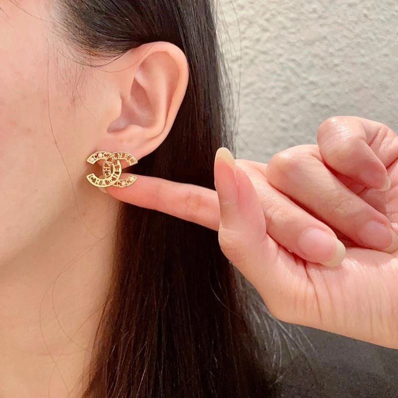 Colorful Chanel Earrings 222622