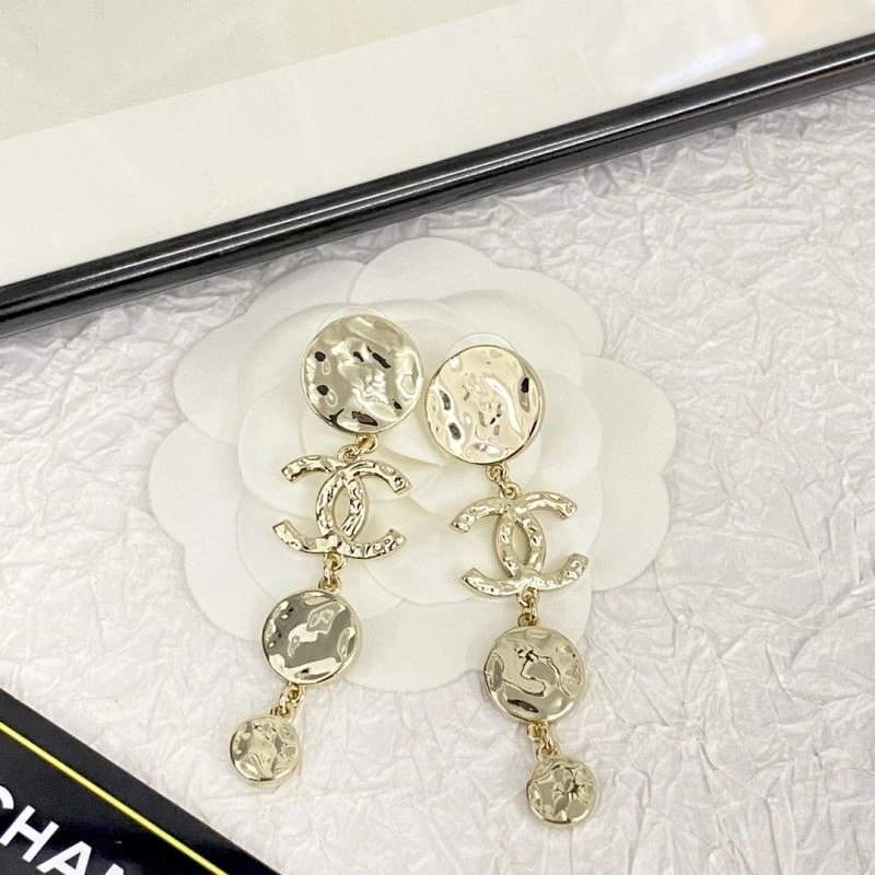 Trendsetting Chanel Earrings 222628