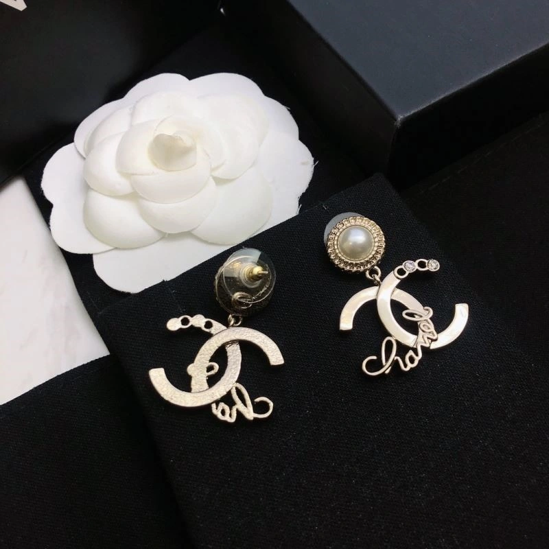Chanel Earrings Unique 222597