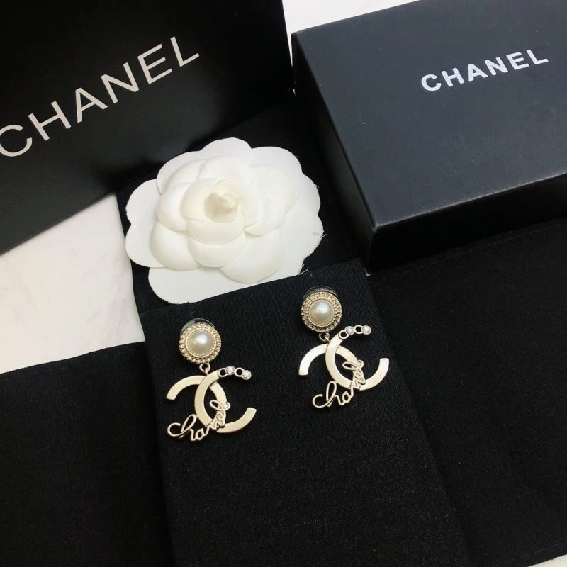 Chanel Earrings Unique 222597