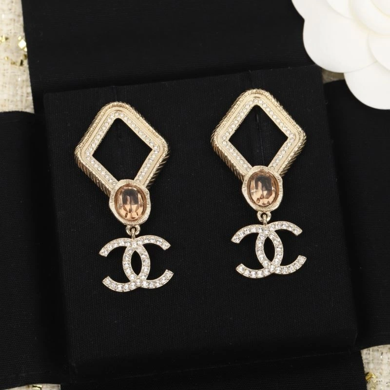 Compact Chanel Earrings 222604