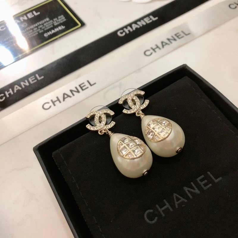 Premium Chanel Earrings 222602