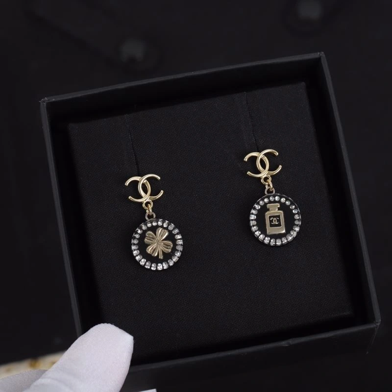 Chanel Earrings Supportive 222599