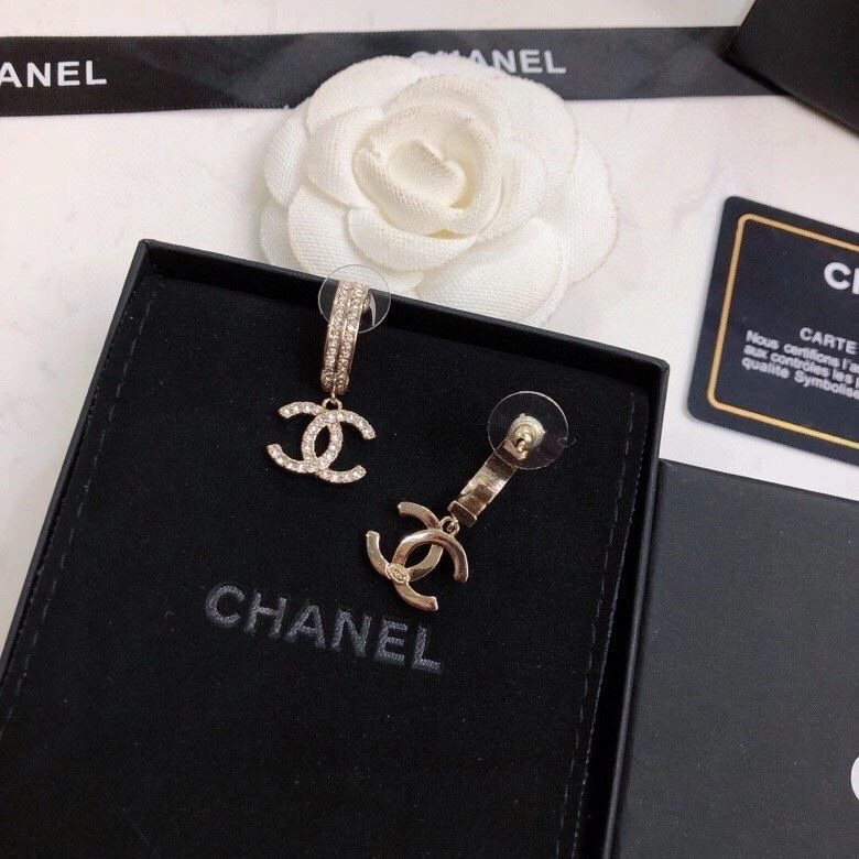 UrbanStyle Chanel Earrings 222661