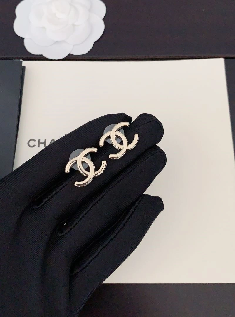 Popular Chanel Earrings 222578