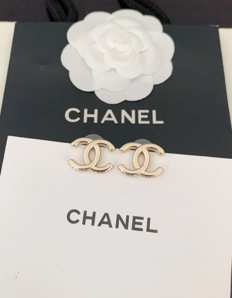 Popular Chanel Earrings 222578
