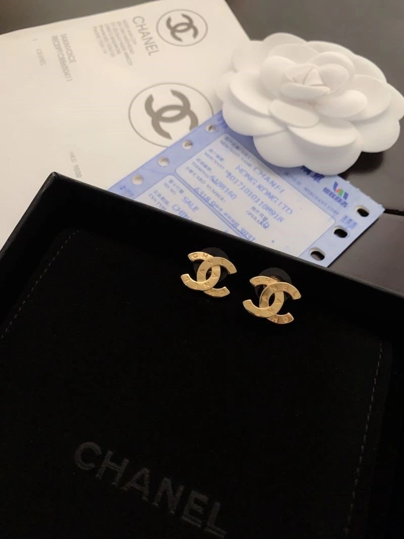 Chanel Earrings Refined 222572