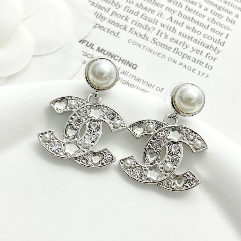 Chanel Earrings Resilient 222579