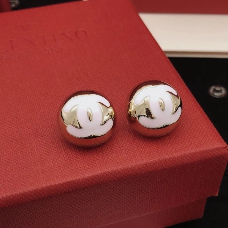 Chanel Earrings Fashionable 222575
