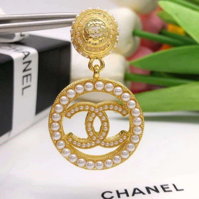 Stylish Chanel Earrings 222570