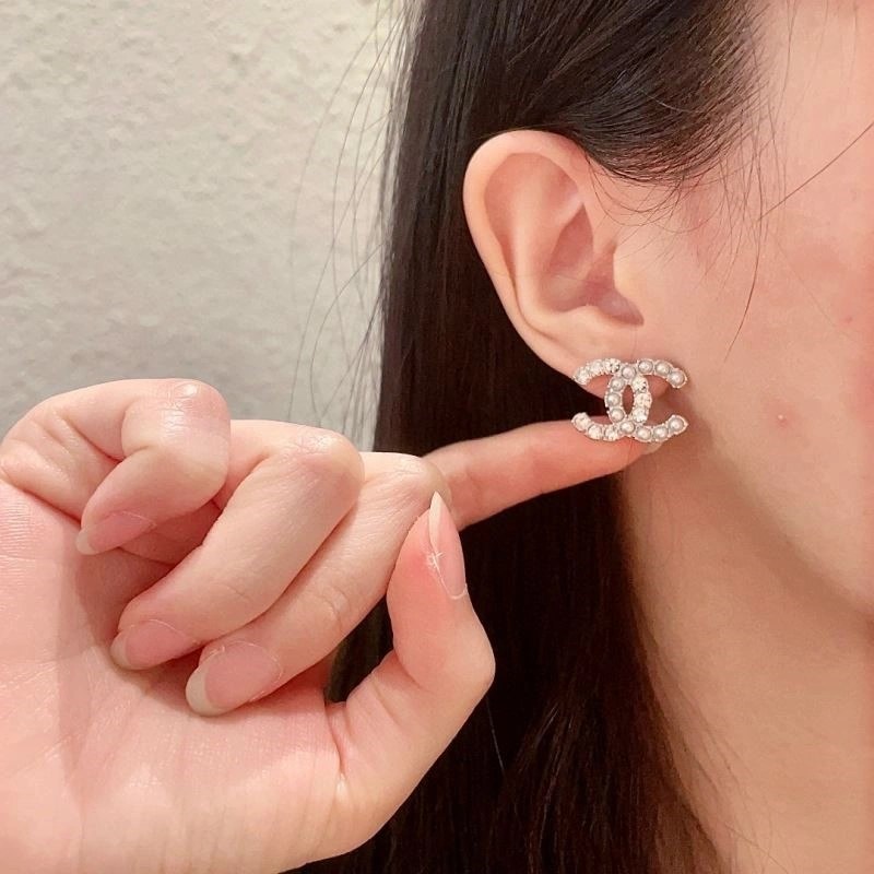 Chanel Earrings Efficient 222545