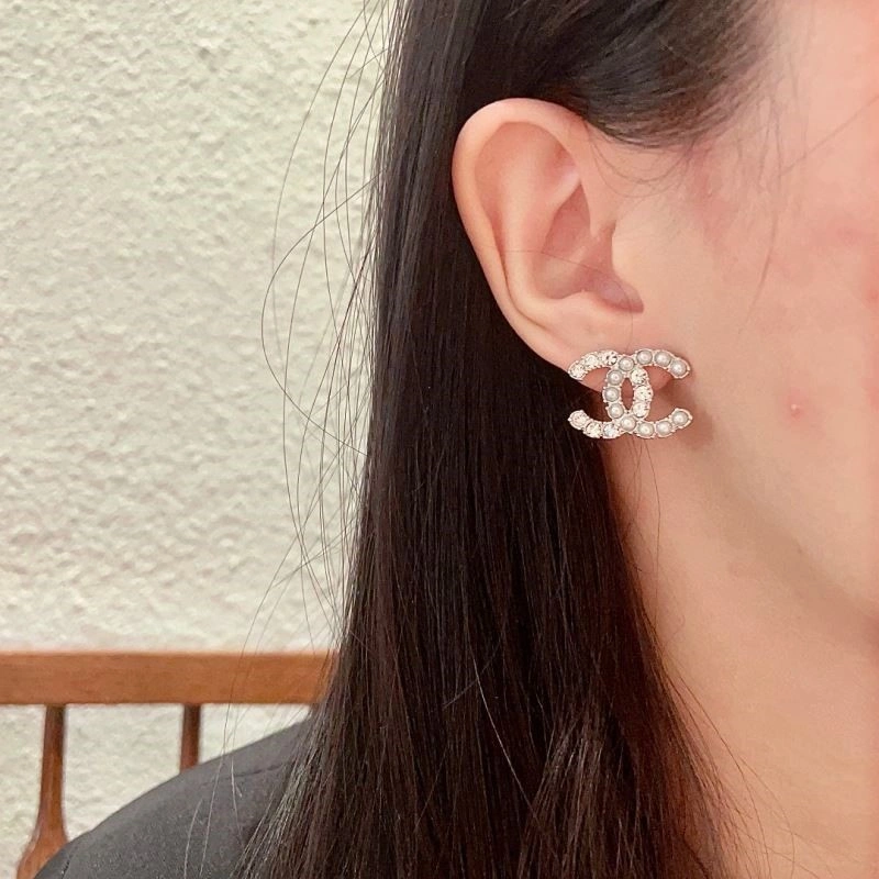 Chanel Earrings Efficient 222545