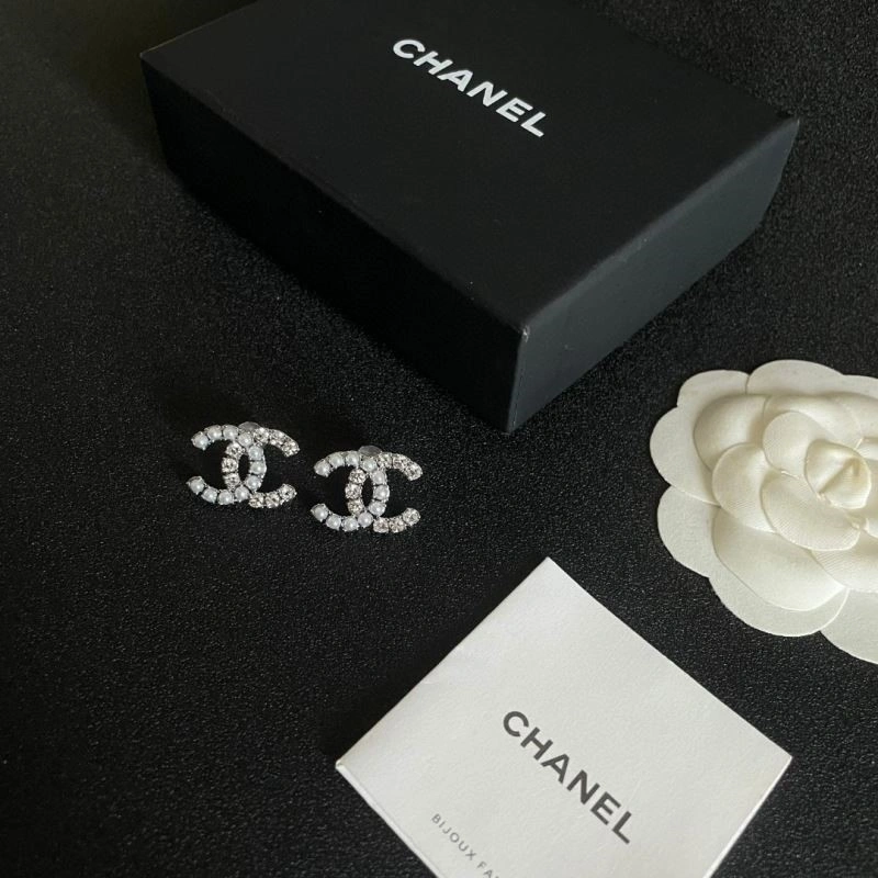 Chanel Earrings Efficient 222545