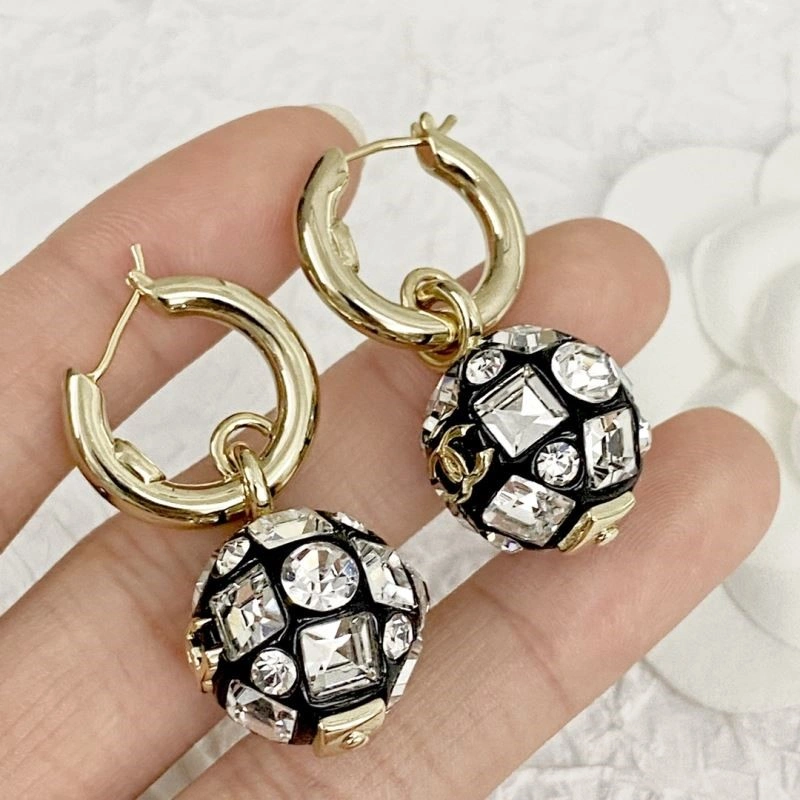 Chanel Earrings FreshLook 222525