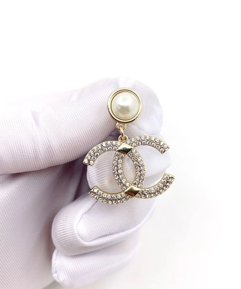 Modern Chanel Earrings 222522