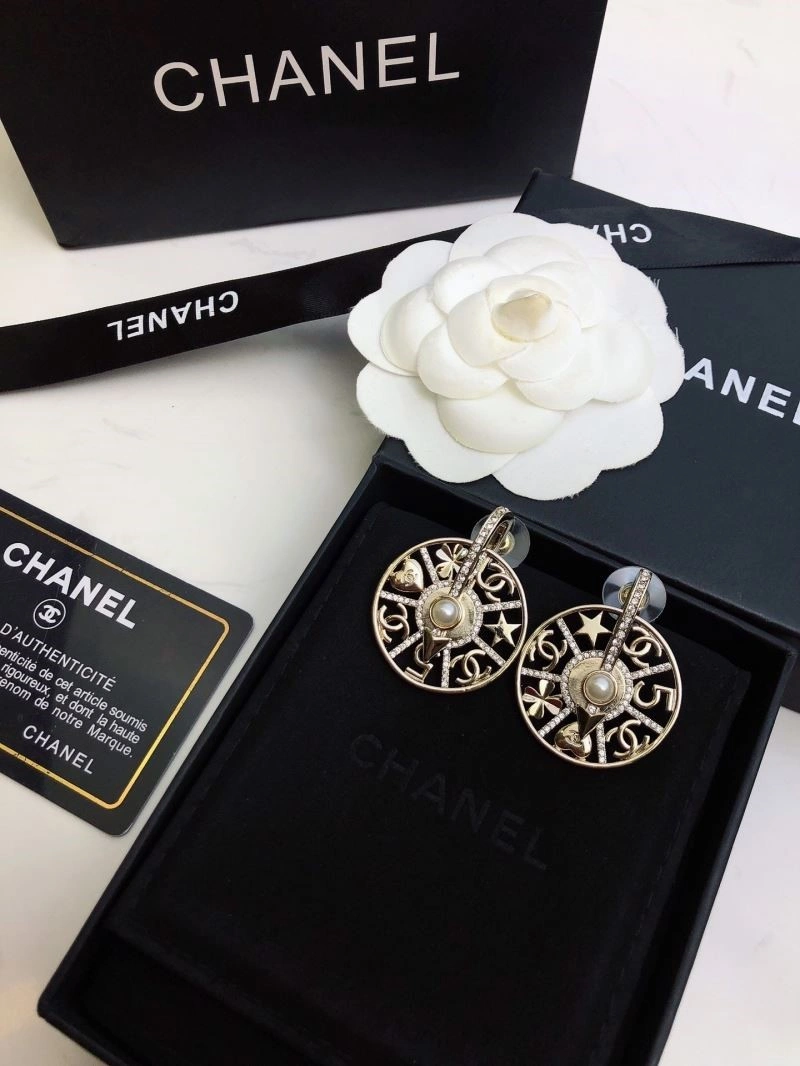Chanel Earrings Effortless 222540