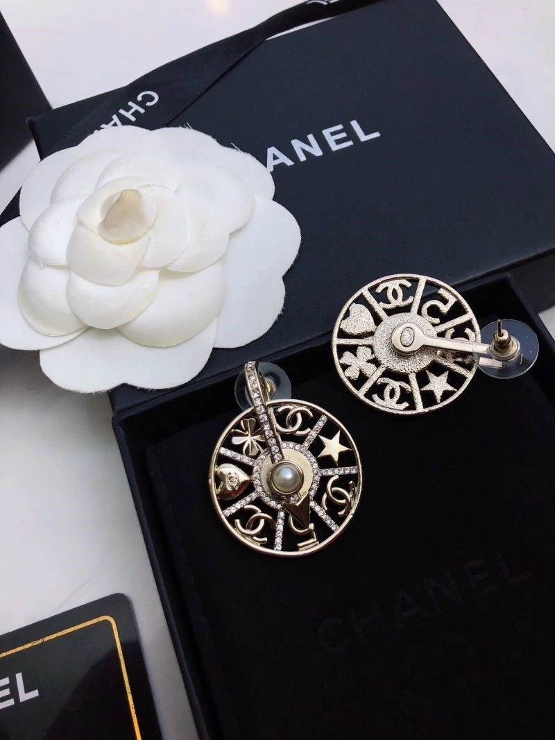 Chanel Earrings Effortless 222540