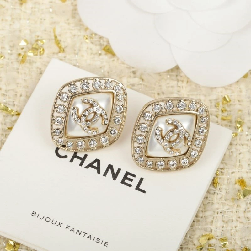 Chanel Earrings EyeCatching 222524
