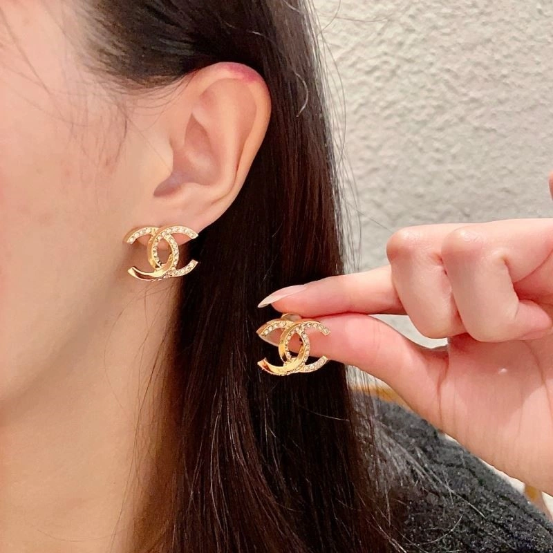 Cozy Chanel Earrings 222501
