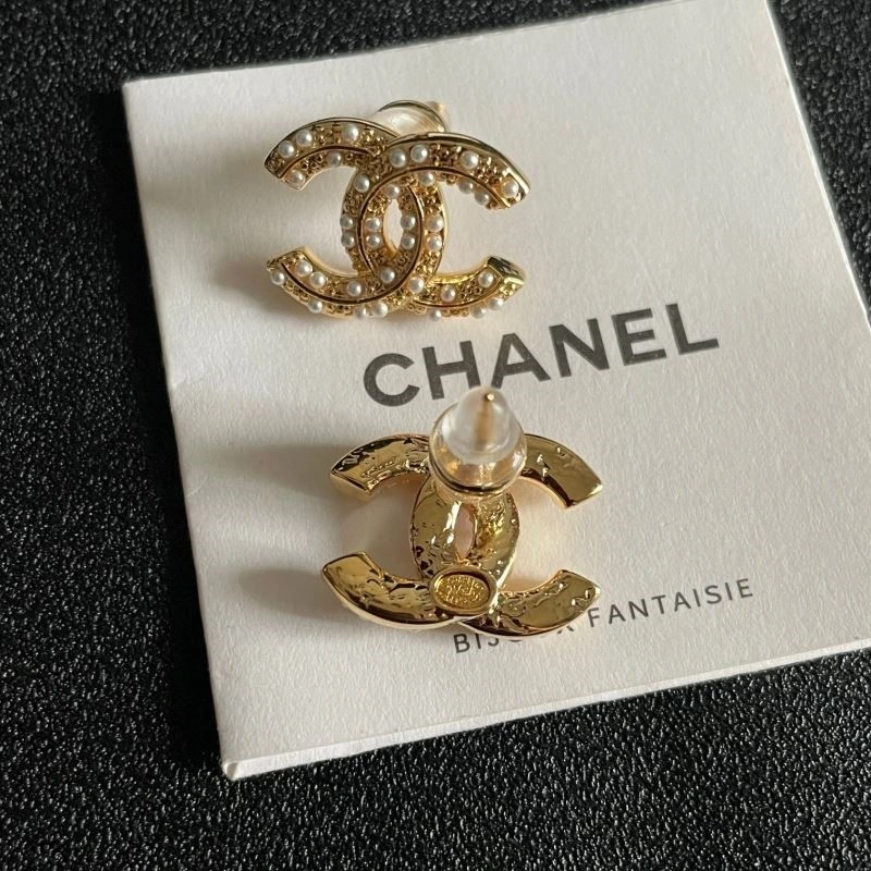 Chanel Earrings Effortless 222511