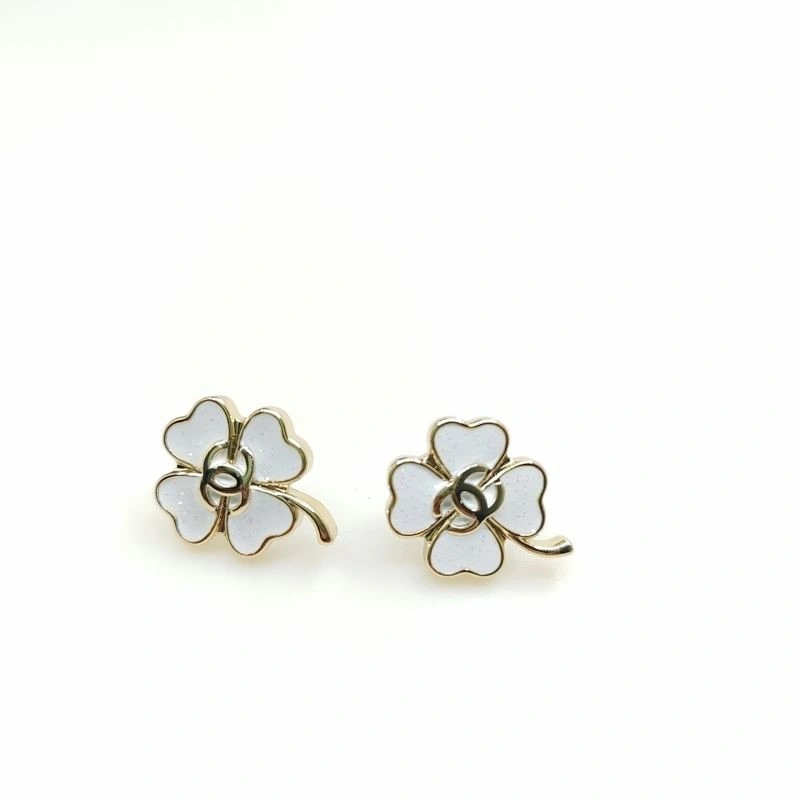 WellDesigned Chanel Earrings 222571