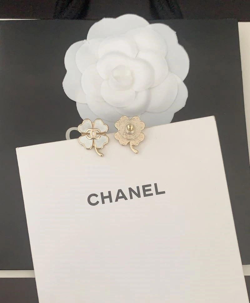 WellDesigned Chanel Earrings 222571