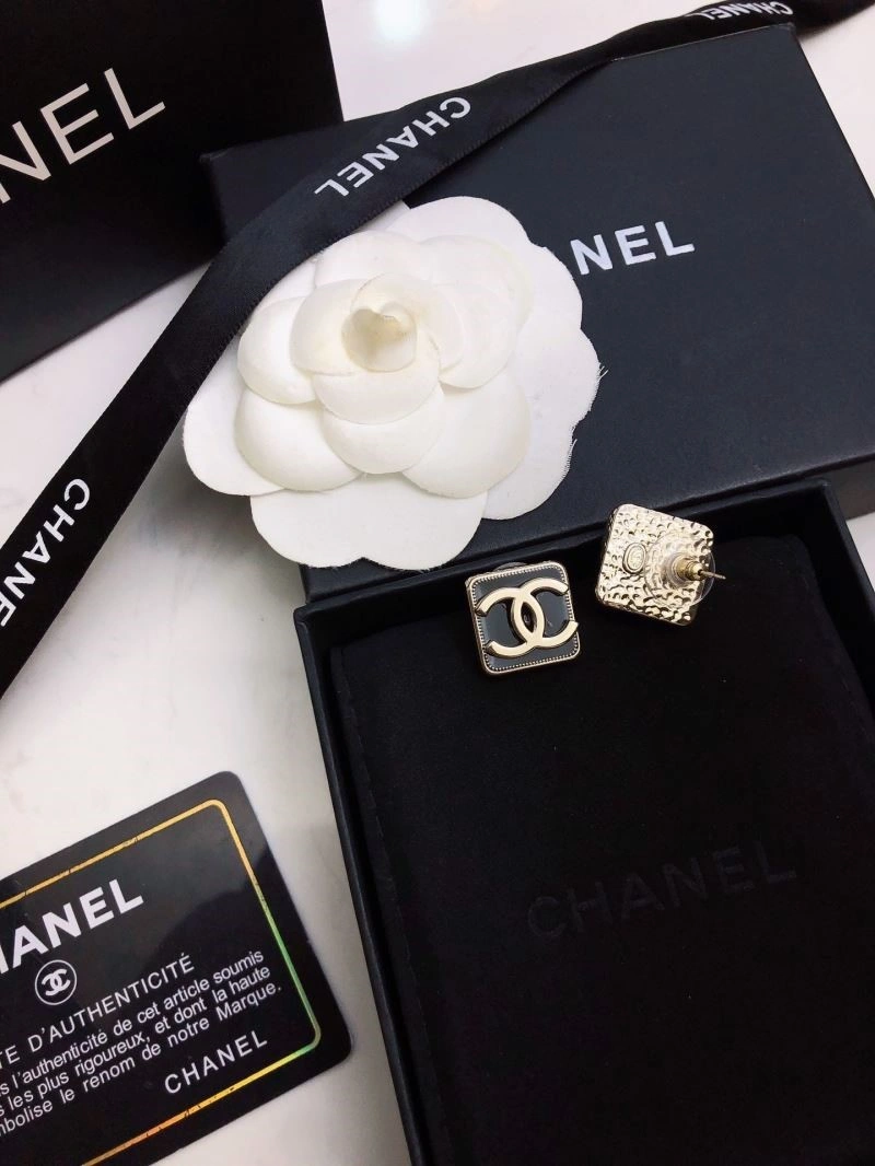 Chanel Earrings Functional 222479