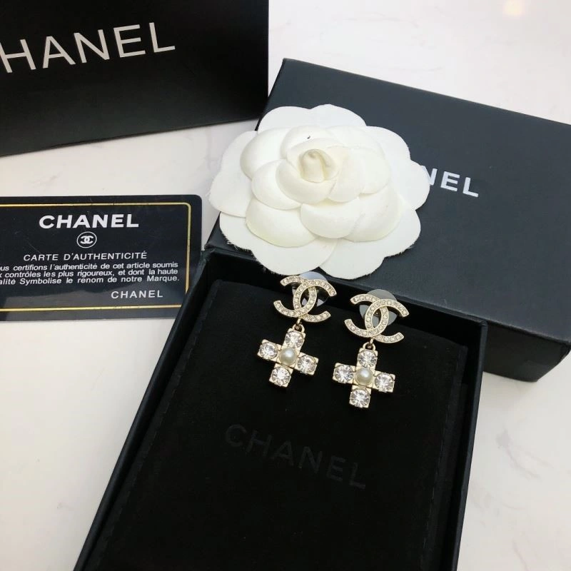 Chanel Earrings TimelessDesign 222481