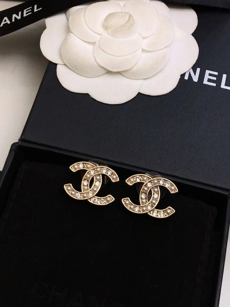 WellDesigned Chanel Earrings 222487