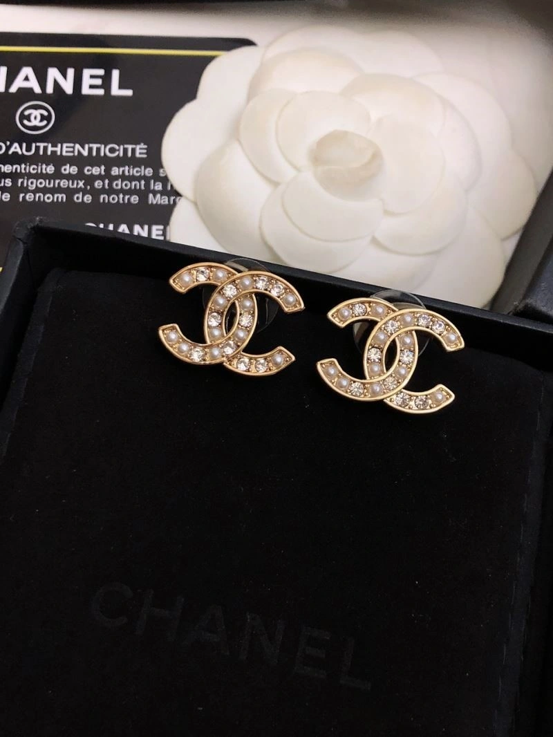 WellDesigned Chanel Earrings 222487