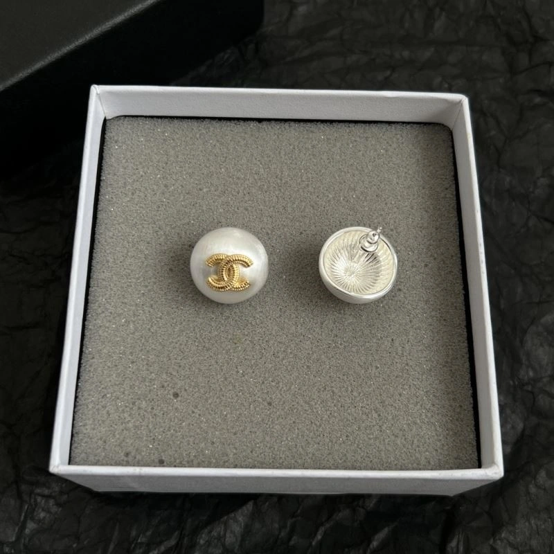 Chanel Earrings Contemporary 222485