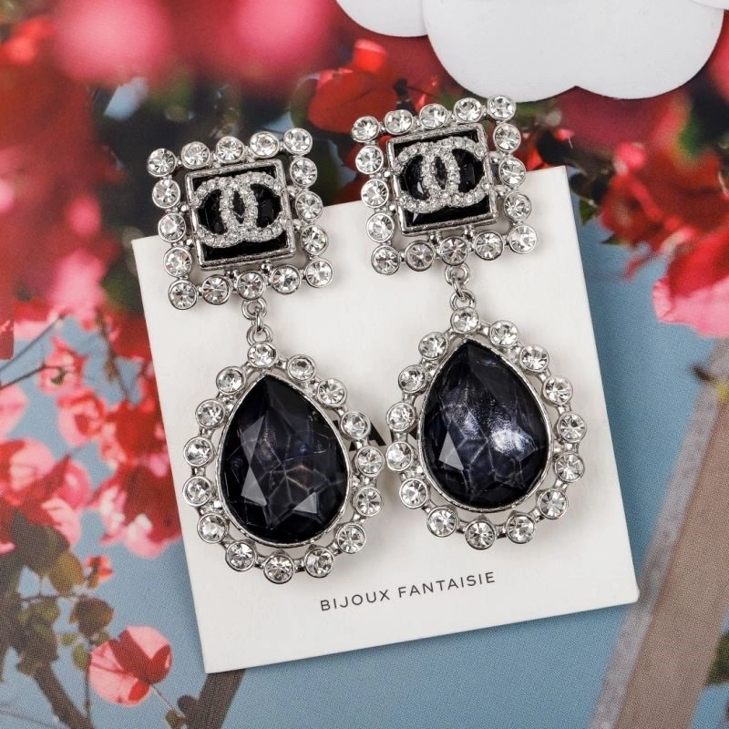 Chanel Earrings Affordable 222472
