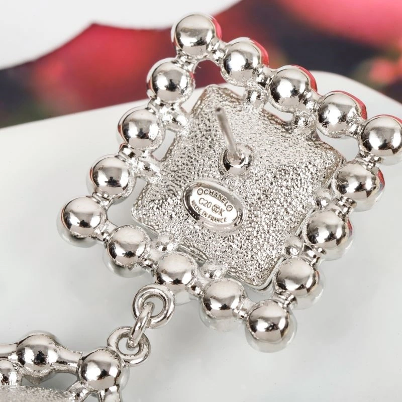 Chanel Earrings Affordable 222472