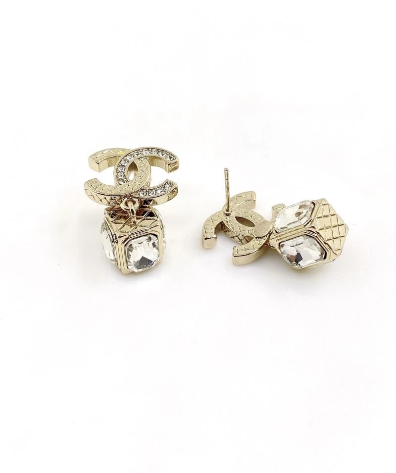 Sporty Chanel Earrings 222475