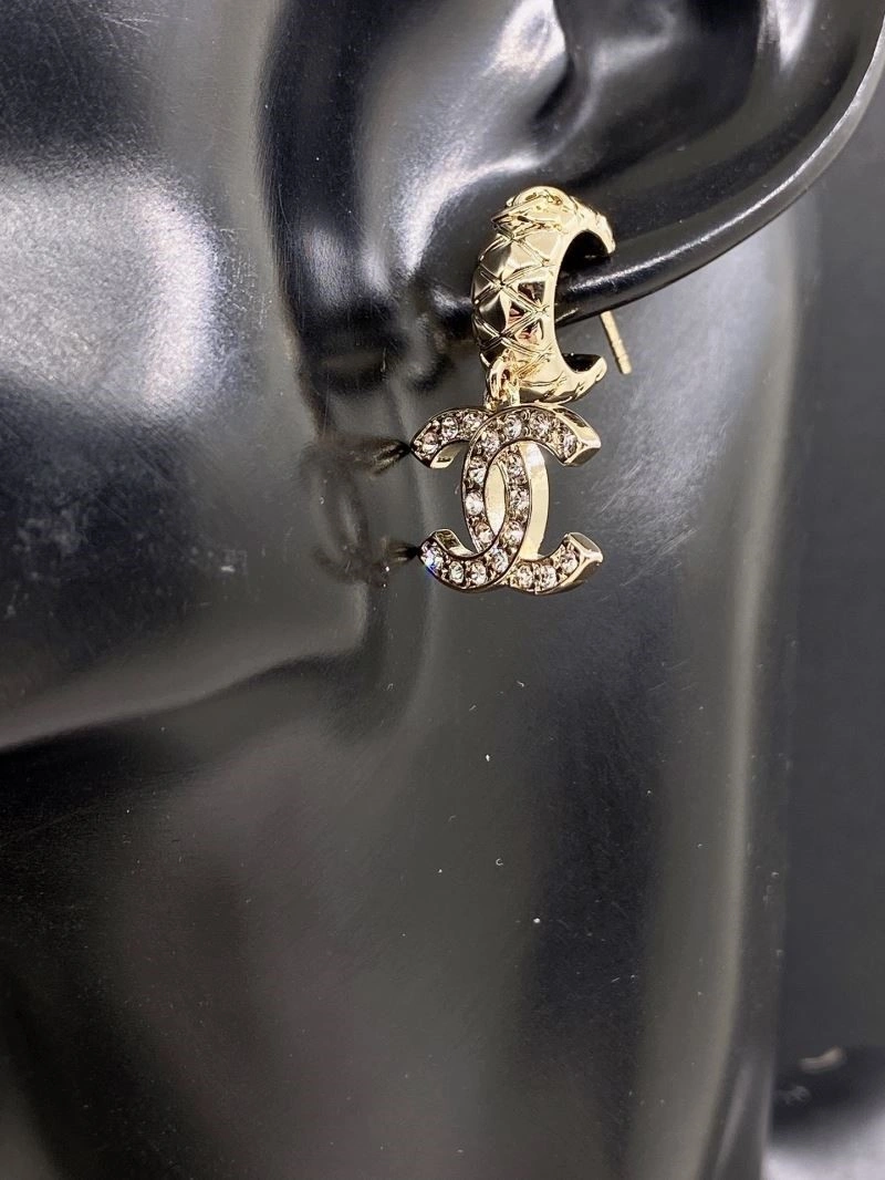 Supportive Chanel Earrings 222474
