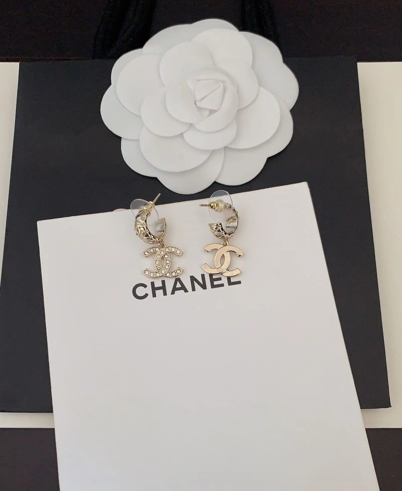 Supportive Chanel Earrings 222474