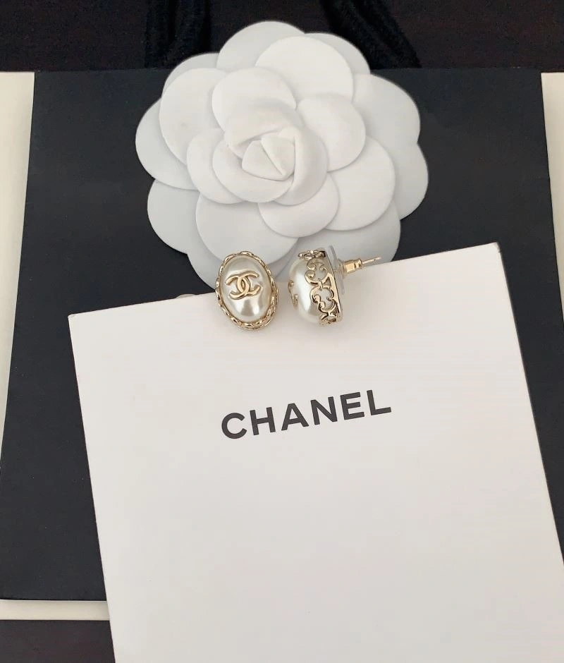 Durable Chanel Earrings 222446