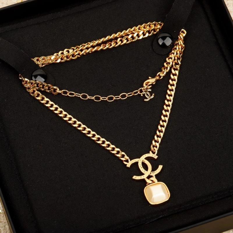 Chanel Earrings SportInspired 222455